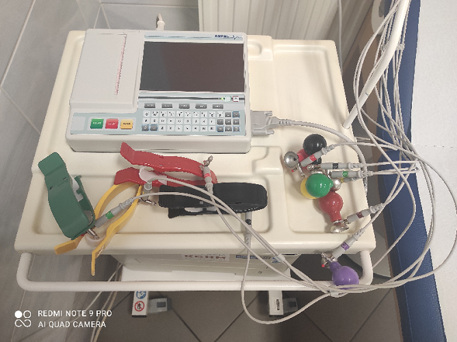 elektrokardiograf