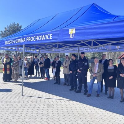 uroczyste otwarcie i oddanie do użytku obiektu jakim jest szatnia sportowa w miejscowości Kawice